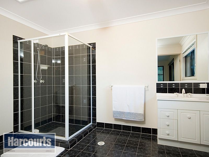 83 Outlook Terrace, Ferny Grove QLD 4055