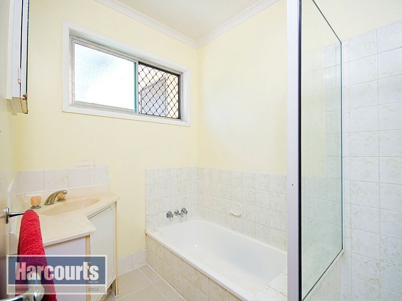 2 Gilliat Street, Keperra QLD 4054