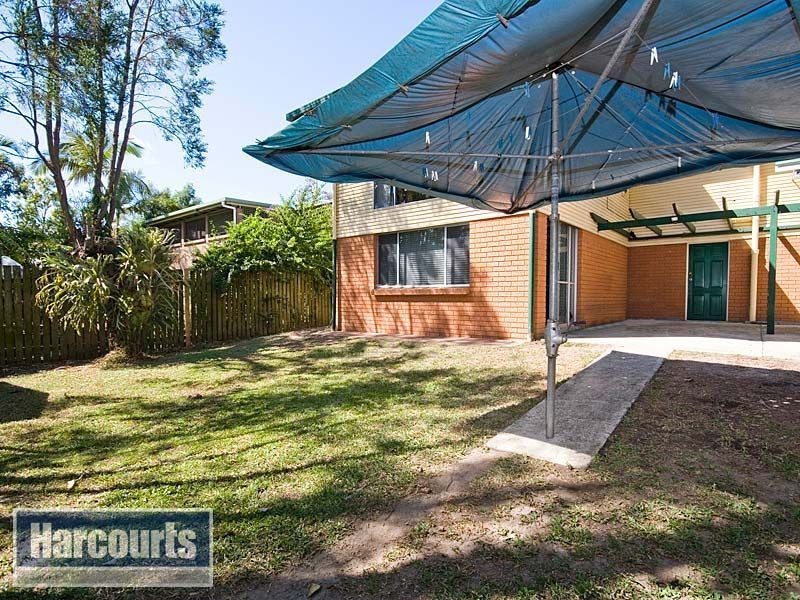 2 Gilliat Street, Keperra QLD 4054