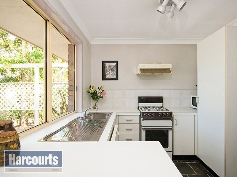 23 Gordon Road, Ferny Hills QLD 4055