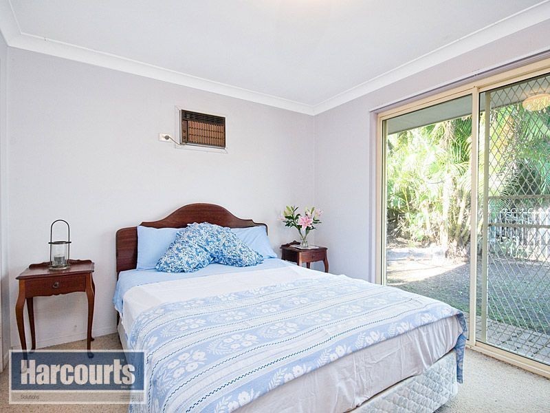 23 Gordon Road, Ferny Hills QLD 4055