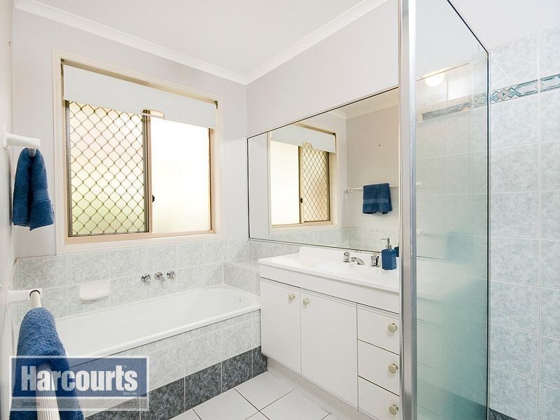 36 McGregor Way, Ferny Grove QLD 4055