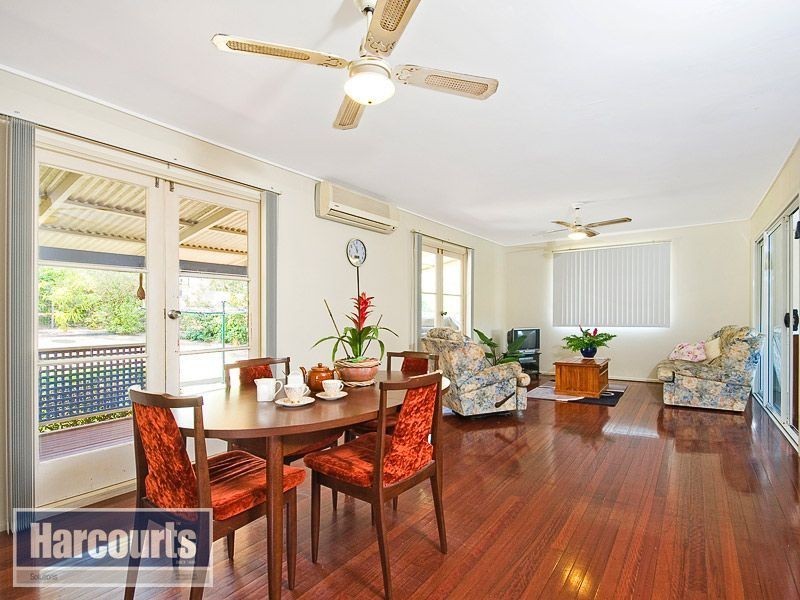 28 Bringelly Street, Arana Hills QLD 4054