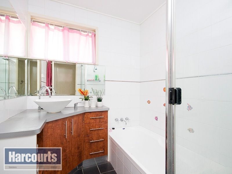 28 Bringelly Street, Arana Hills QLD 4054