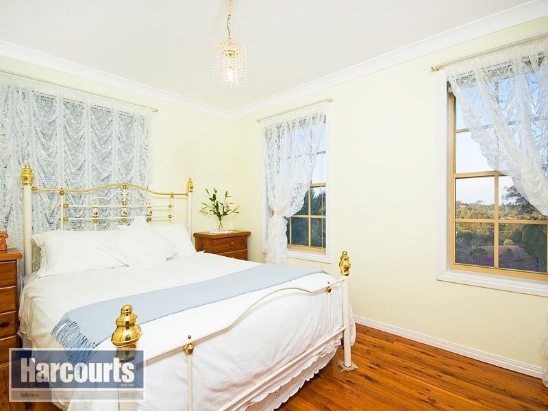 6 Heather Anne Drive, Draper QLD 4520