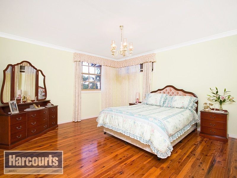 6 Heather Anne Drive, Draper QLD 4520