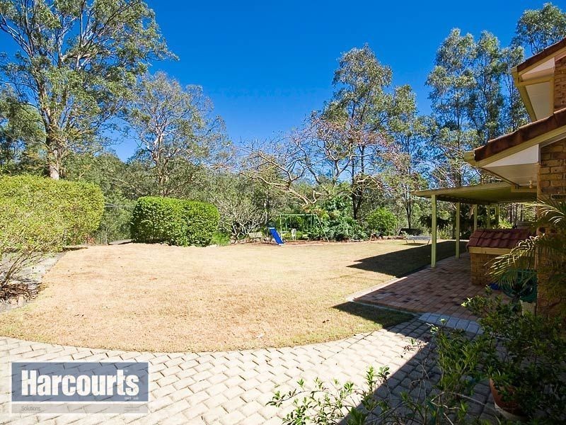 6 Heather Anne Drive, Draper QLD 4520