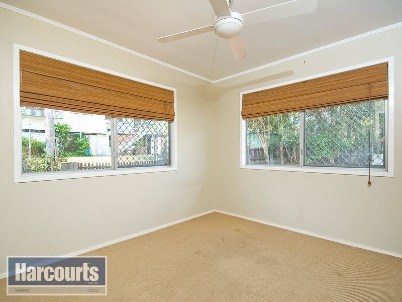 3 Amaroo Avenue, Ferny Hills QLD 4055