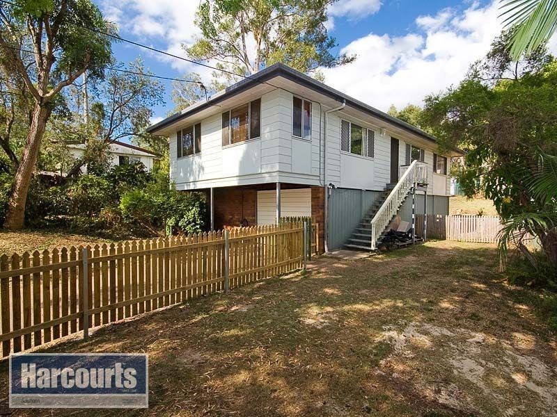 3 Amaroo Avenue, Ferny Hills QLD 4055