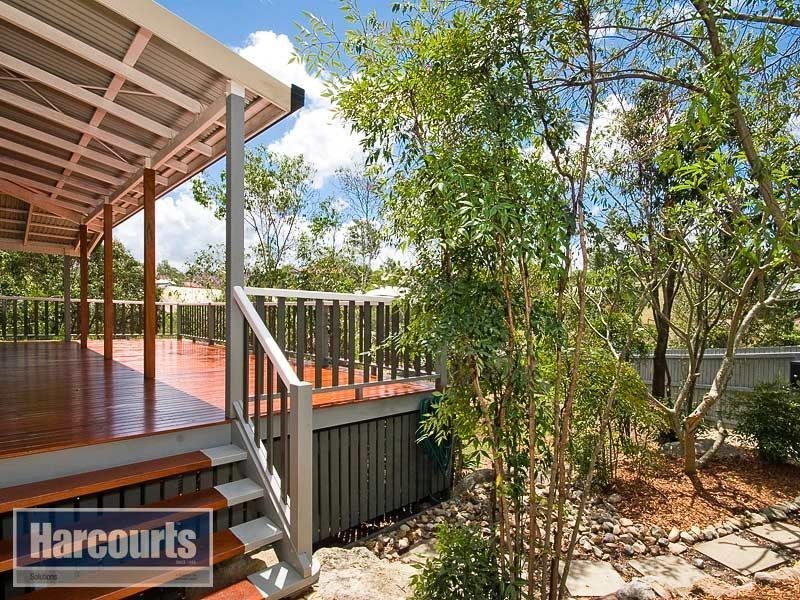 4 Whitewood Place, Arana Hills QLD 4054