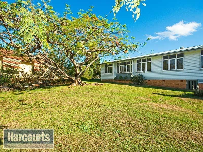 198 Blaker Road, Keperra QLD 4054