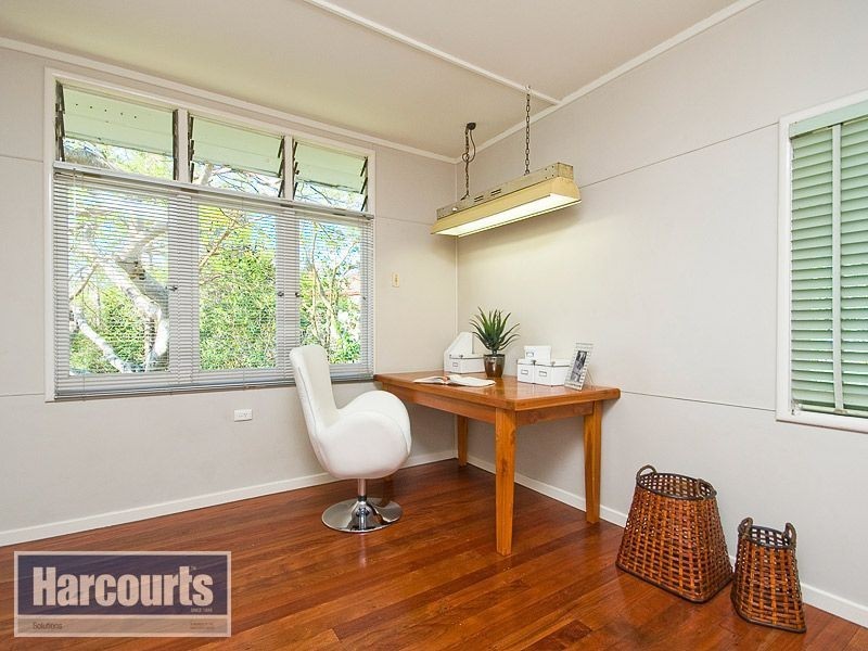 198 Blaker Road, Keperra QLD 4054