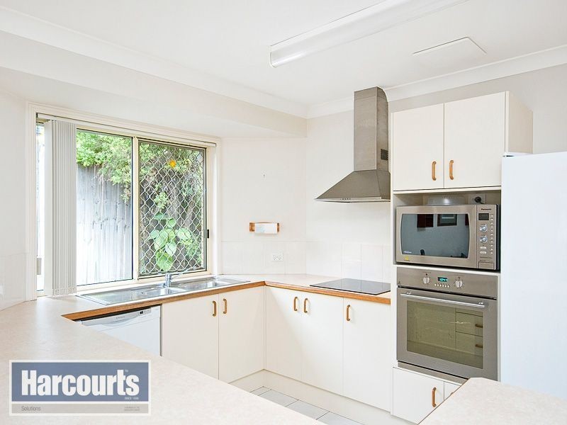 52 McGregor Way, Ferny Grove QLD 4055