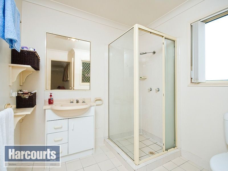 52 McGregor Way, Ferny Grove QLD 4055