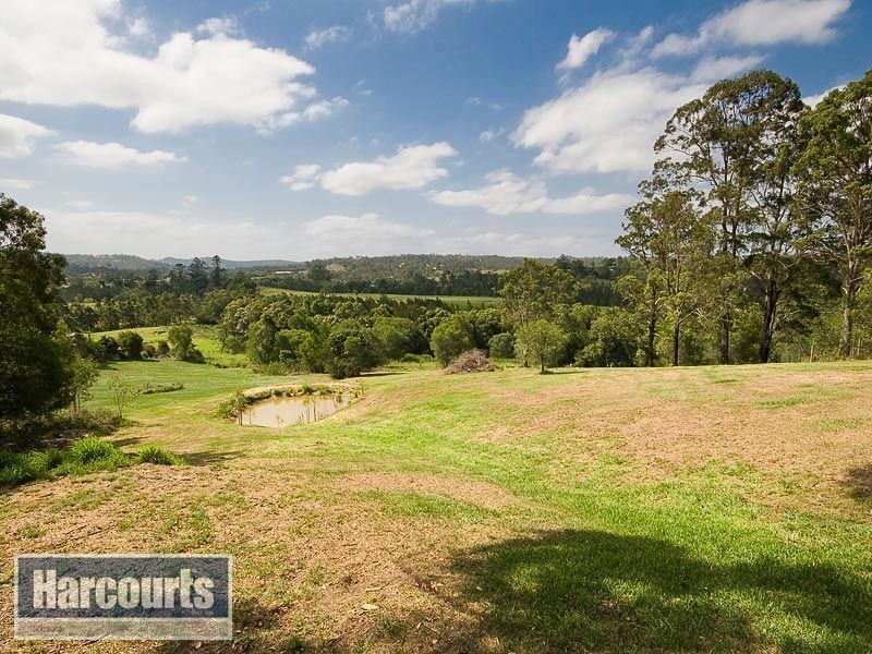 24 Willem Drive, Samford Valley QLD 4520