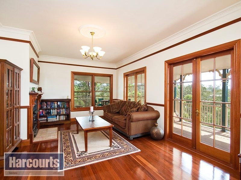 24 Willem Drive, Samford Valley QLD 4520