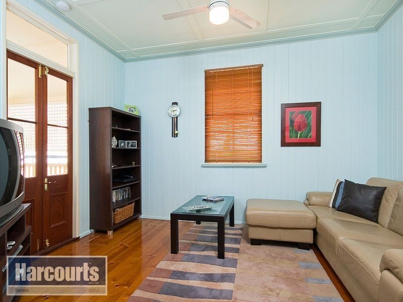 80 Swan Street, Gordon Park QLD 4031