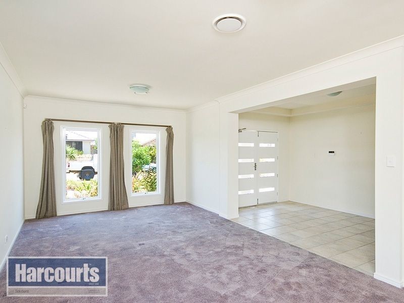 65 Pontiac Cct, Warner QLD 4500