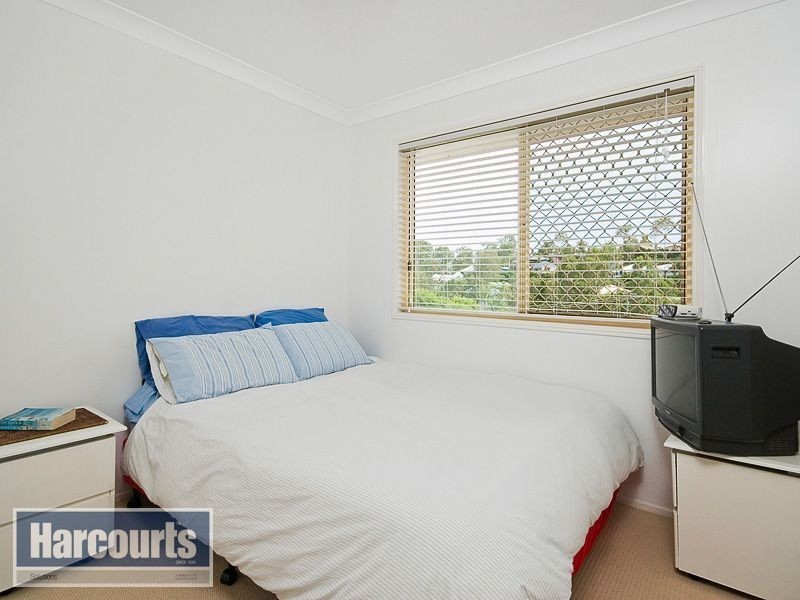 4 Fleetwood Court, Ferny Hills QLD 4055