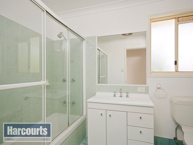 4 Fleetwood Court, Ferny Hills QLD 4055