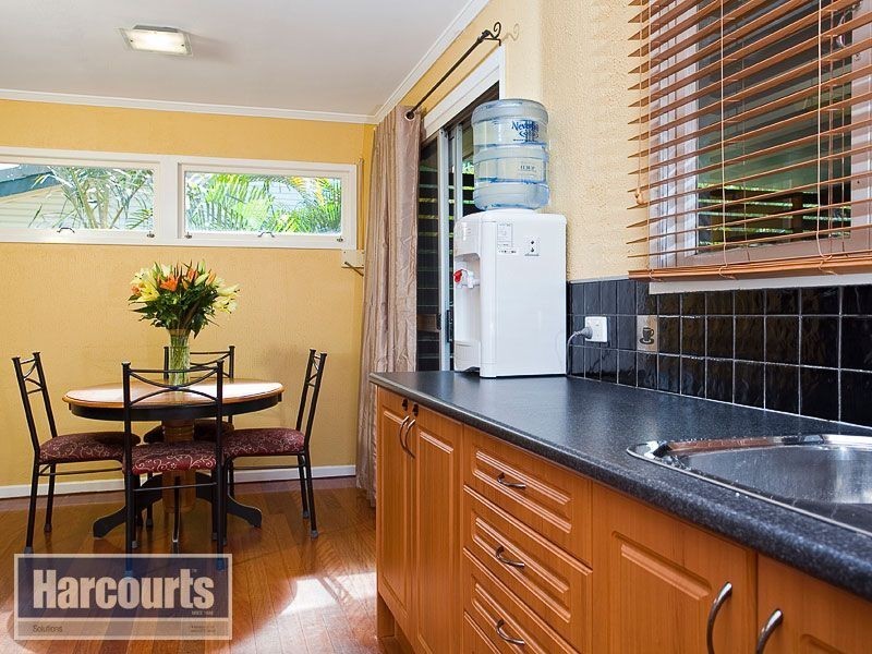 12 Bolong Crescent, Ferny Hills QLD 4055