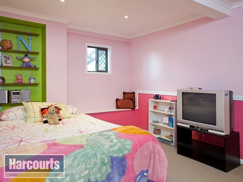 12 Bolong Crescent, Ferny Hills QLD 4055