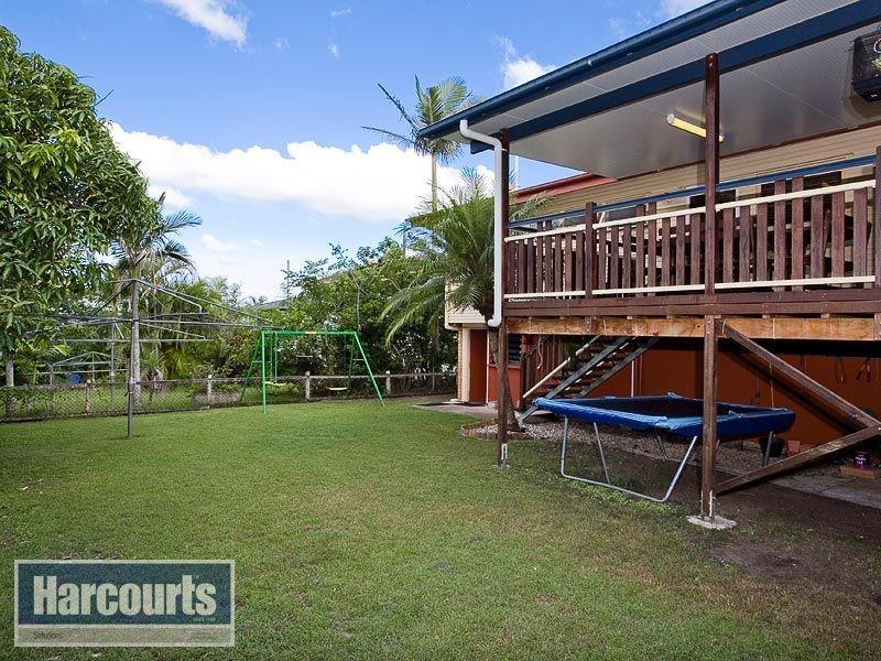 12 Bolong Crescent, Ferny Hills QLD 4055