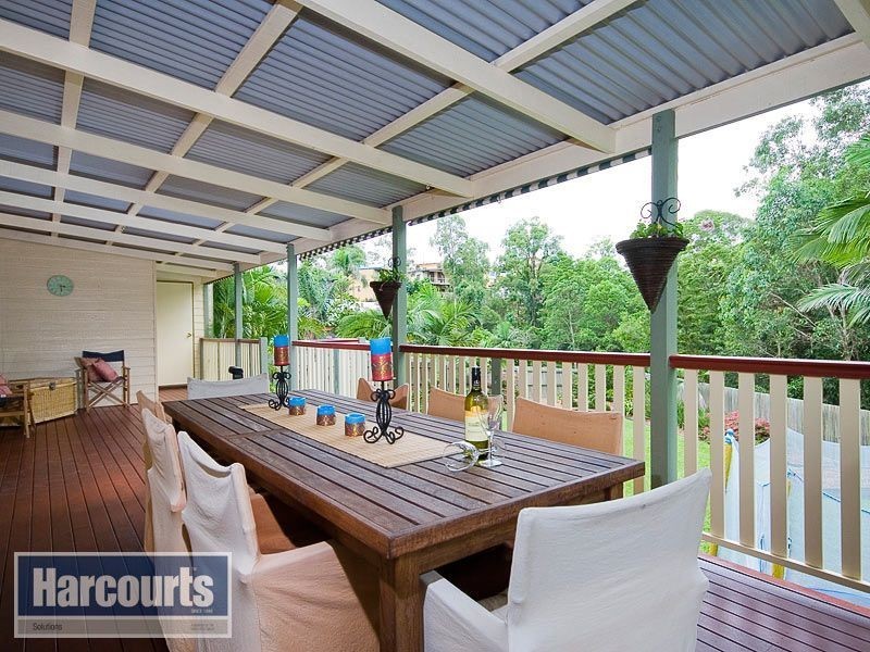 11 Linkwood Drive, Ferny Hills QLD 4055