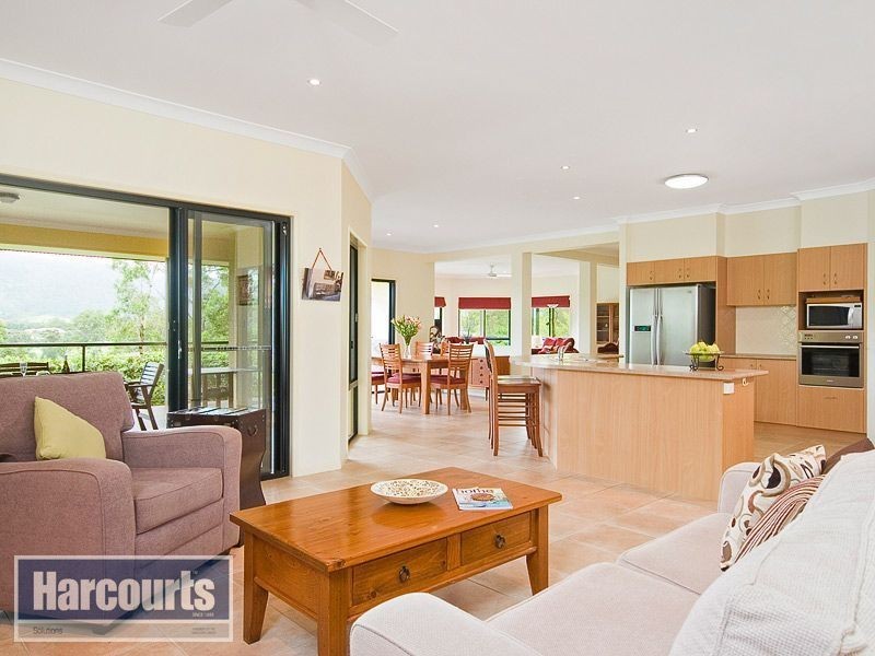 10 Equestrian Crt, Highvale QLD 4520