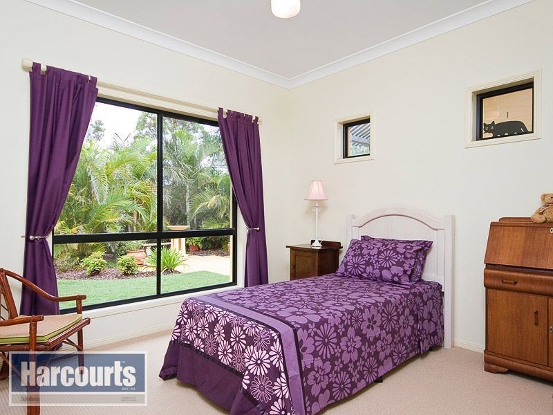10 Equestrian Crt, Highvale QLD 4520