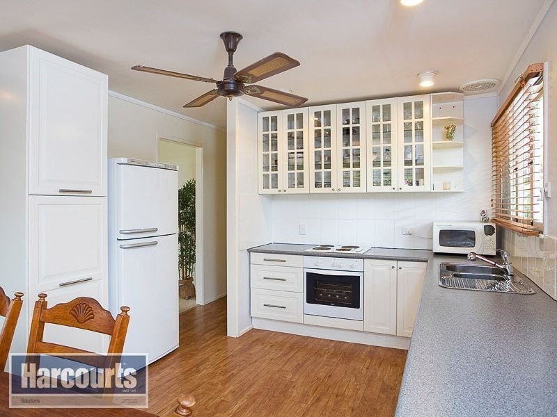 6 Kaldo Grove, Ferny Hills QLD 4055