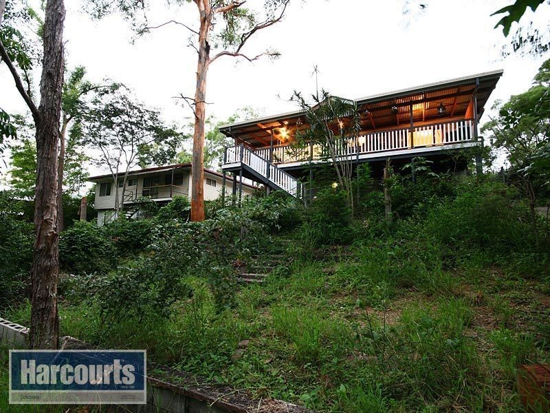 124 Plucks Road, Arana Hills QLD 4054