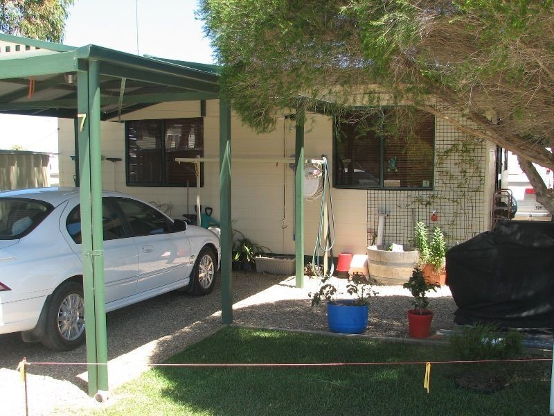Cabin 7 Kessell Road, Caravan Park, Goolwa SA 5214