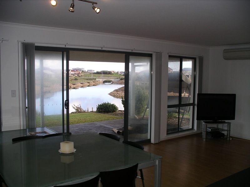 15 Blanche Parade, Hindmarsh Island SA 5214