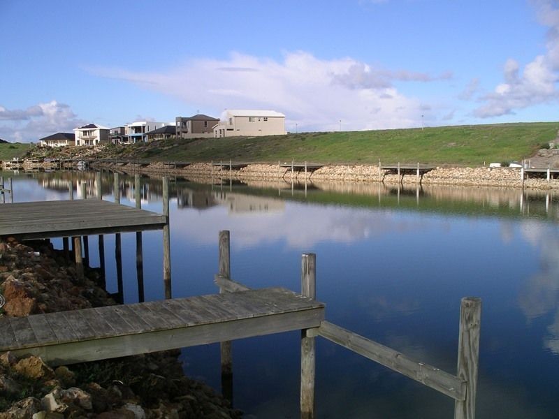 15 Blanche Parade, Hindmarsh Island SA 5214