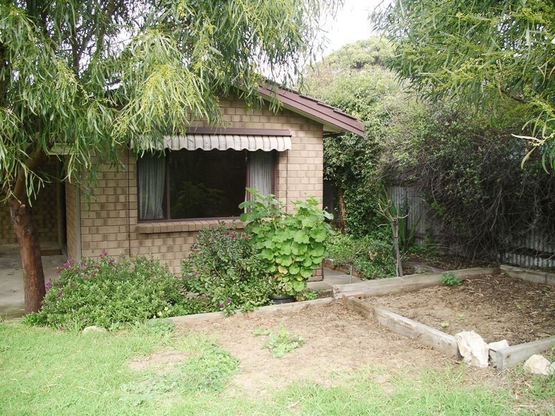 2 Counter Road, Goolwa Beach SA 5214