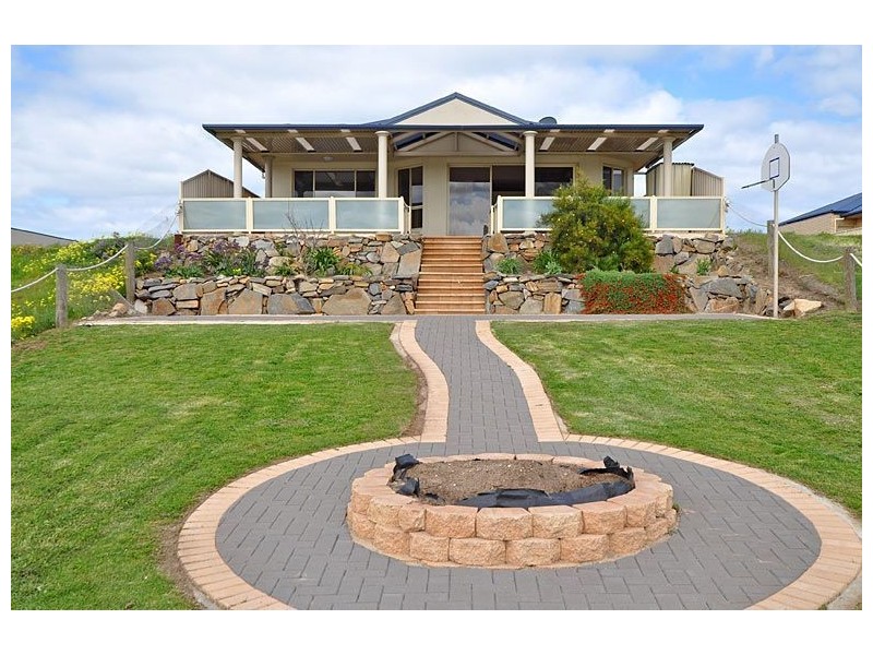 72 Britannia Parade, Hindmarsh Island SA 5214