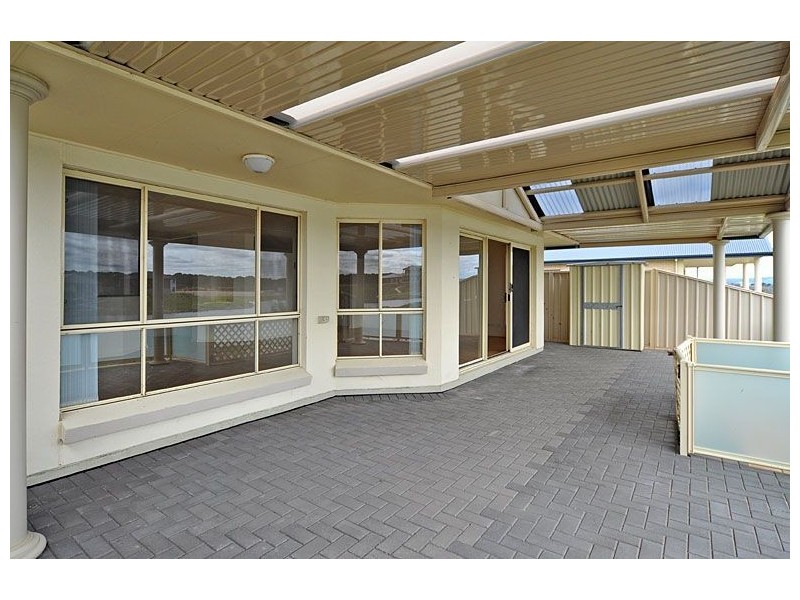 72 Britannia Parade, Hindmarsh Island SA 5214