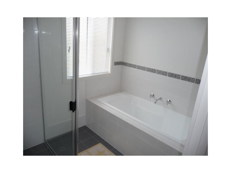 14 Hero Avenue, Middleton SA 5213