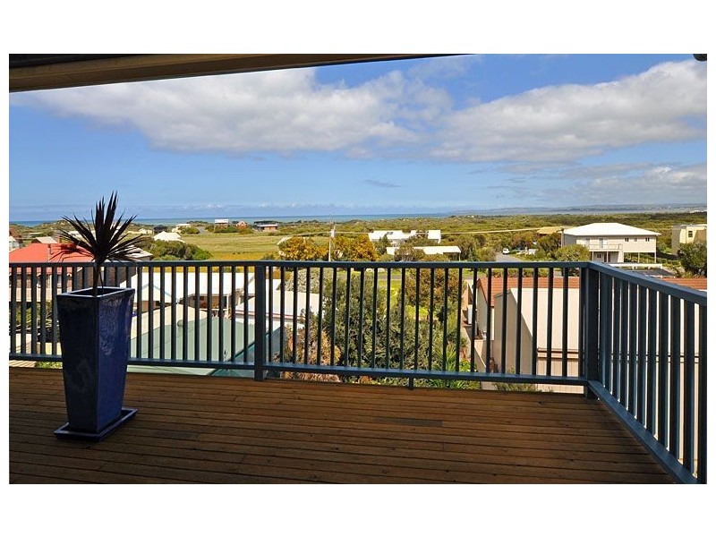 33 Hazel Street, Goolwa Beach SA 5214