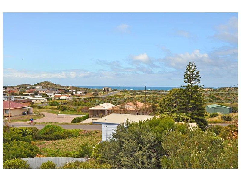 6 Aldam Avenue, Goolwa Beach SA 5214