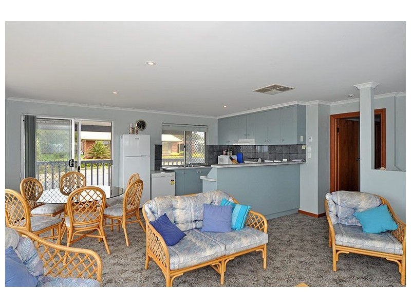 6 Aldam Avenue, Goolwa Beach SA 5214