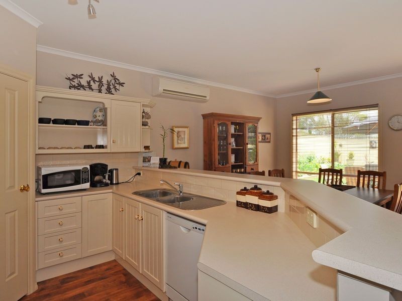 32 Willmett Road, Goolwa Beach SA 5214