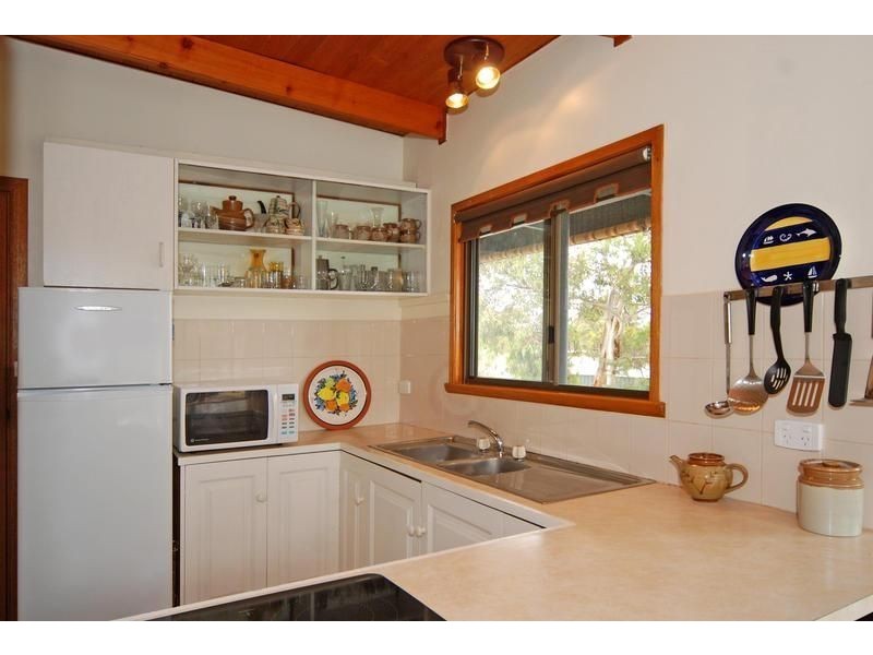 2 Johnston Street, Goolwa SA 5214