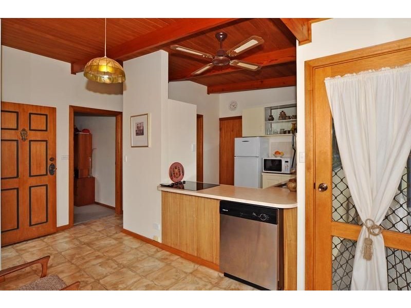 2 Johnston Street, Goolwa SA 5214