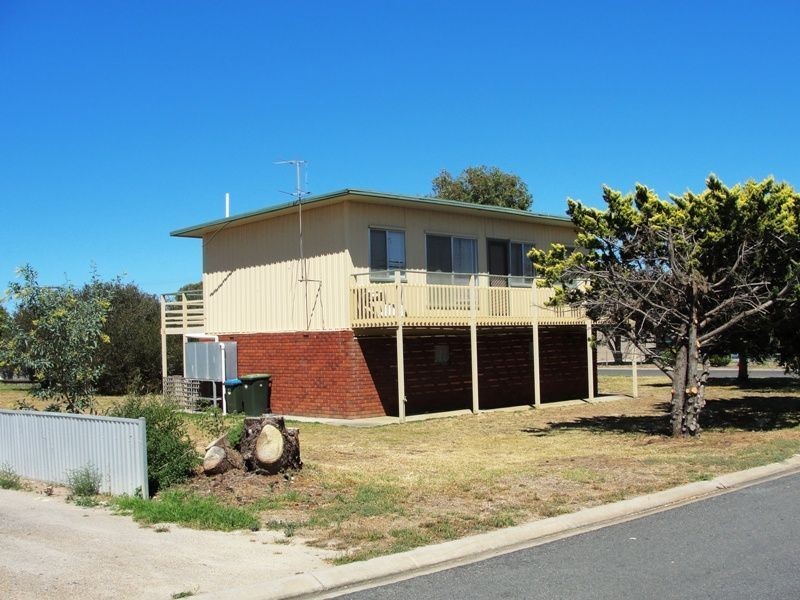 9 Sandland Street, Goolwa SA 5214
