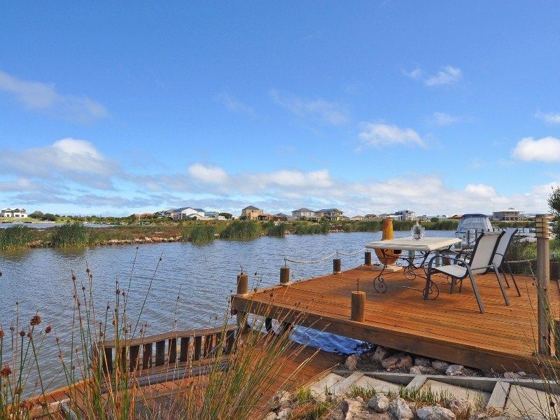 113 Wentworth Parade, Hindmarsh Island SA 5214