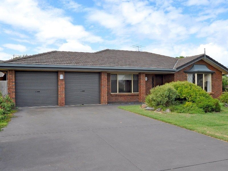 14 Hazel Street, Goolwa Beach SA 5214