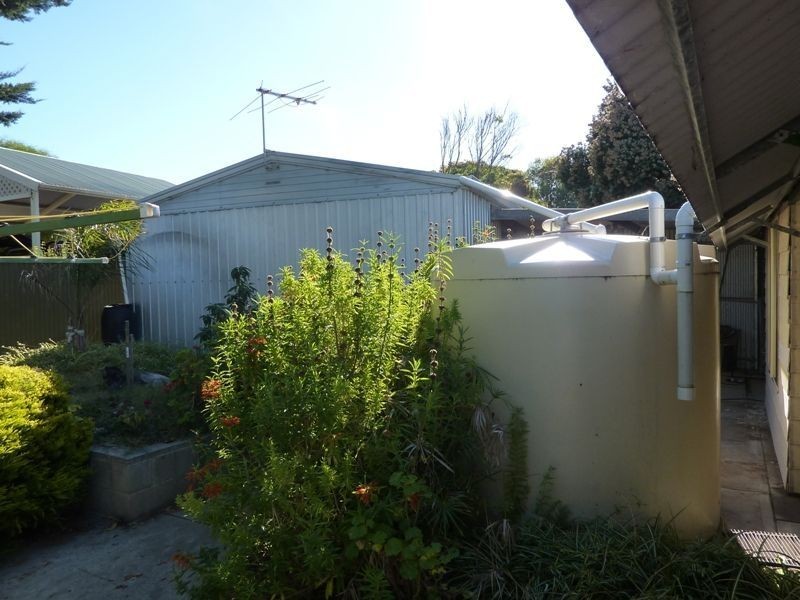 5 Heggaton Road, Goolwa Beach SA 5214