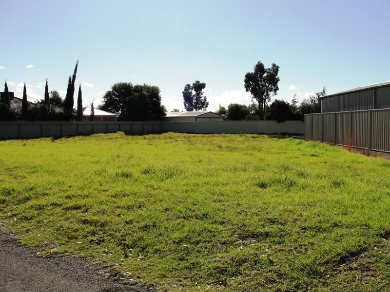 26 Daniel Avenue, Goolwa North SA 5214